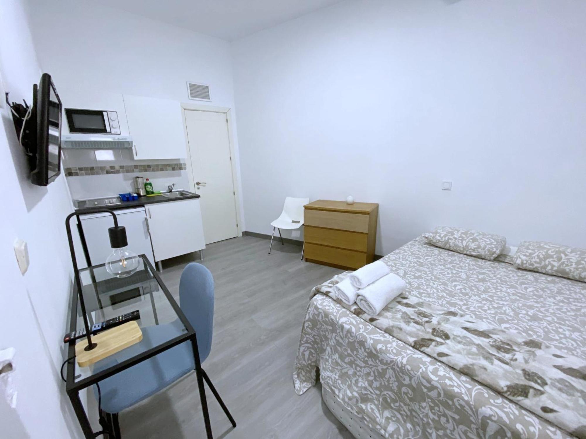 Travelstay Fuencarral Appartement *